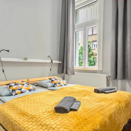 Colourful In The Party District Apartman Budapest